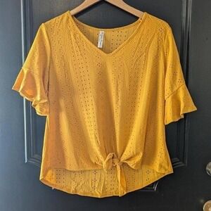 Yellow Short Sleeve Eyelet Tie Front V Neck Top Women's L Ruffles Festival Boho